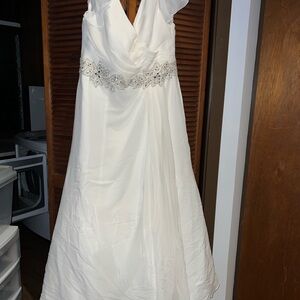 Davids Bridal Wedding Gown with Silver Embellishment - size 20 W